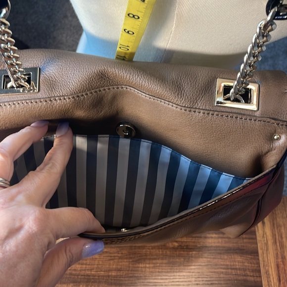 Tre Vero two tone leather handbag with dust bag - Picture 8 of 16